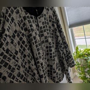 Frank Lyman Design Zip Up Sweater Gorgeous